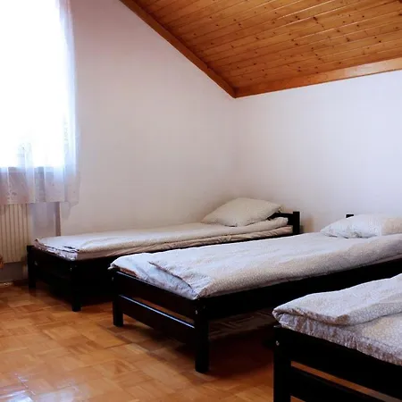 Apartment Gostiny Dom Agatowa, Targowek